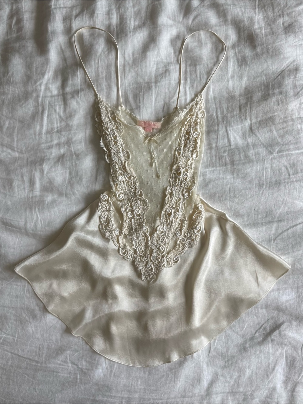 Vintage Flora Nikrooz Cream Lace & Satin Slip Dress